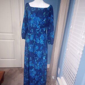Long Sleeve Maxi Prairie Dress